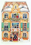 Adventskalender 'Im Weihnachtshaus': Ein Haus zum Aufklappen (42 x 59 cm), beidseitig bedruckt: außen die Hausfassade (m. Silberglimmer), innen die Zimmer m. Türchen