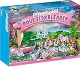 PLAYMOBIL Adventskalender 2021 - 70323 Königliches Picknick im Park mit zahlreichen Figuren, Tieren und Zubehörteilen hinter jedem Türchen sowie einem schwimmfähigen Boot, 128-teilig, Ab 4 Jahren